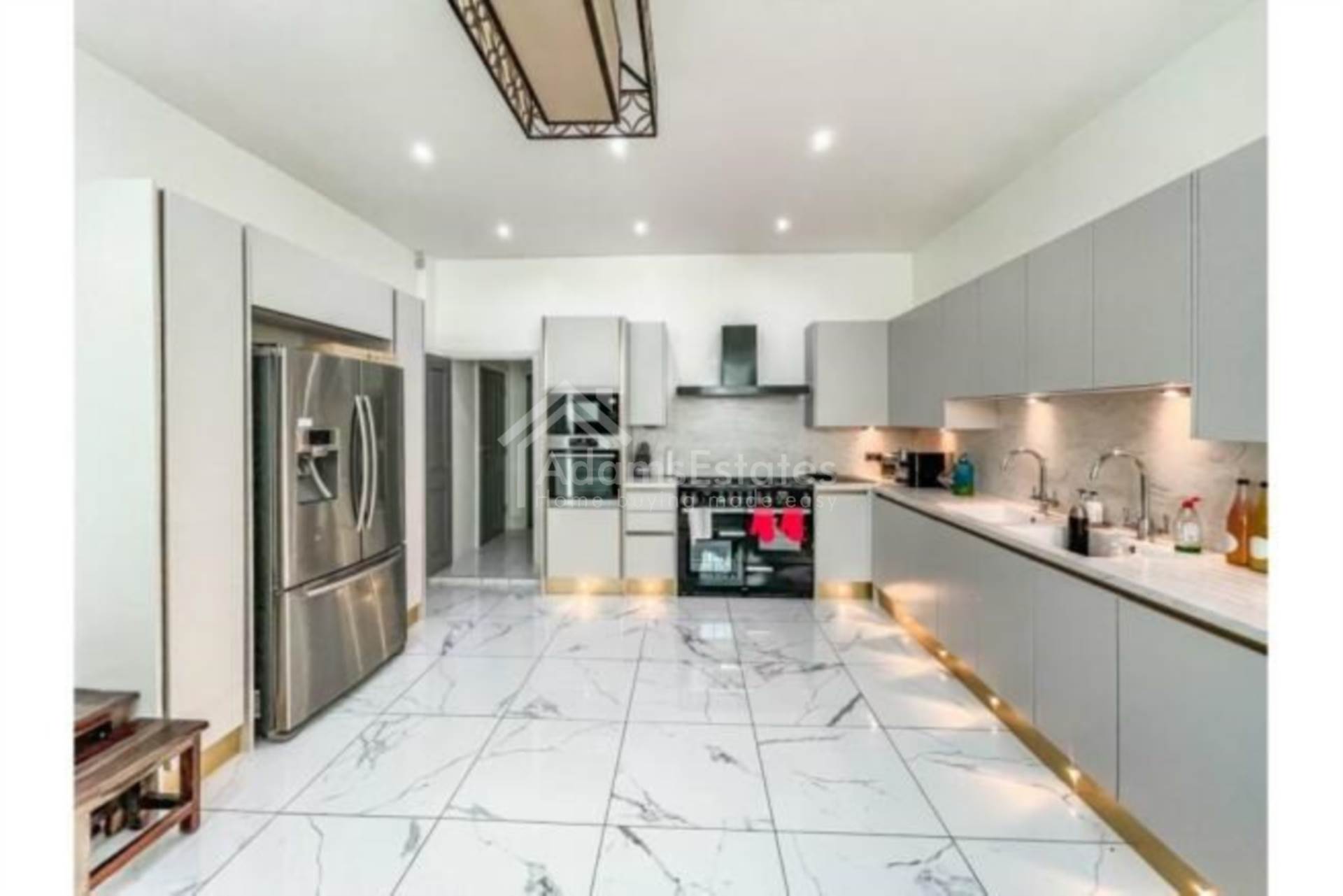 Longlands Road, Dewsbury, Image 11