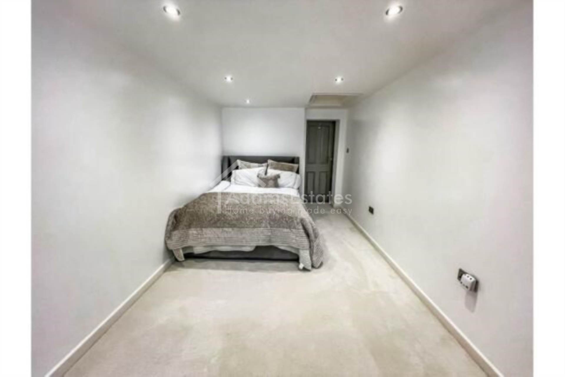 Longlands Road, Dewsbury, Image 23