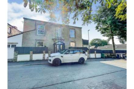 Longlands Road, Dewsbury, Image 1