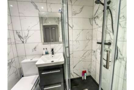 Longlands Road, Dewsbury, Image 24
