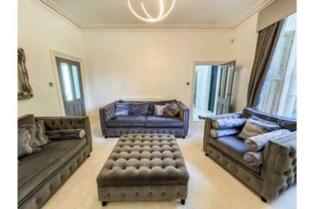Longlands Road, Dewsbury, Image 3
