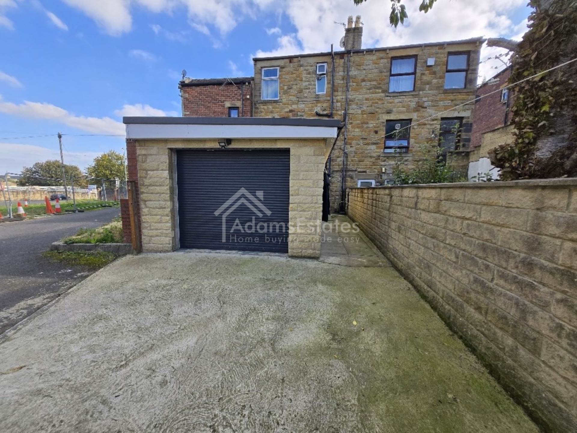 Dark Lane, Batley, Image 13