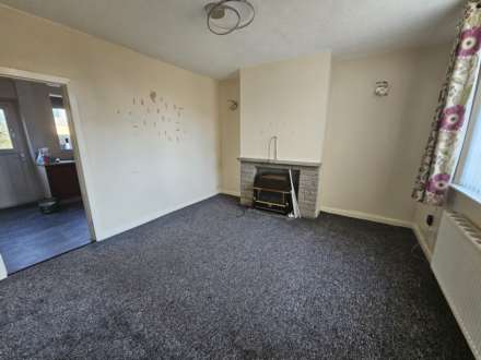 Moorend Lane, Dewsbury, Image 2