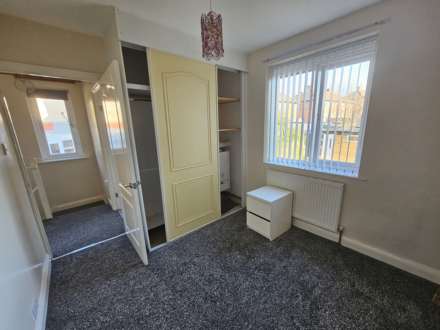 Moorend Lane, Dewsbury, Image 5