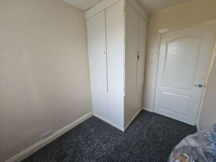 Moorend Lane, Dewsbury, Image 6