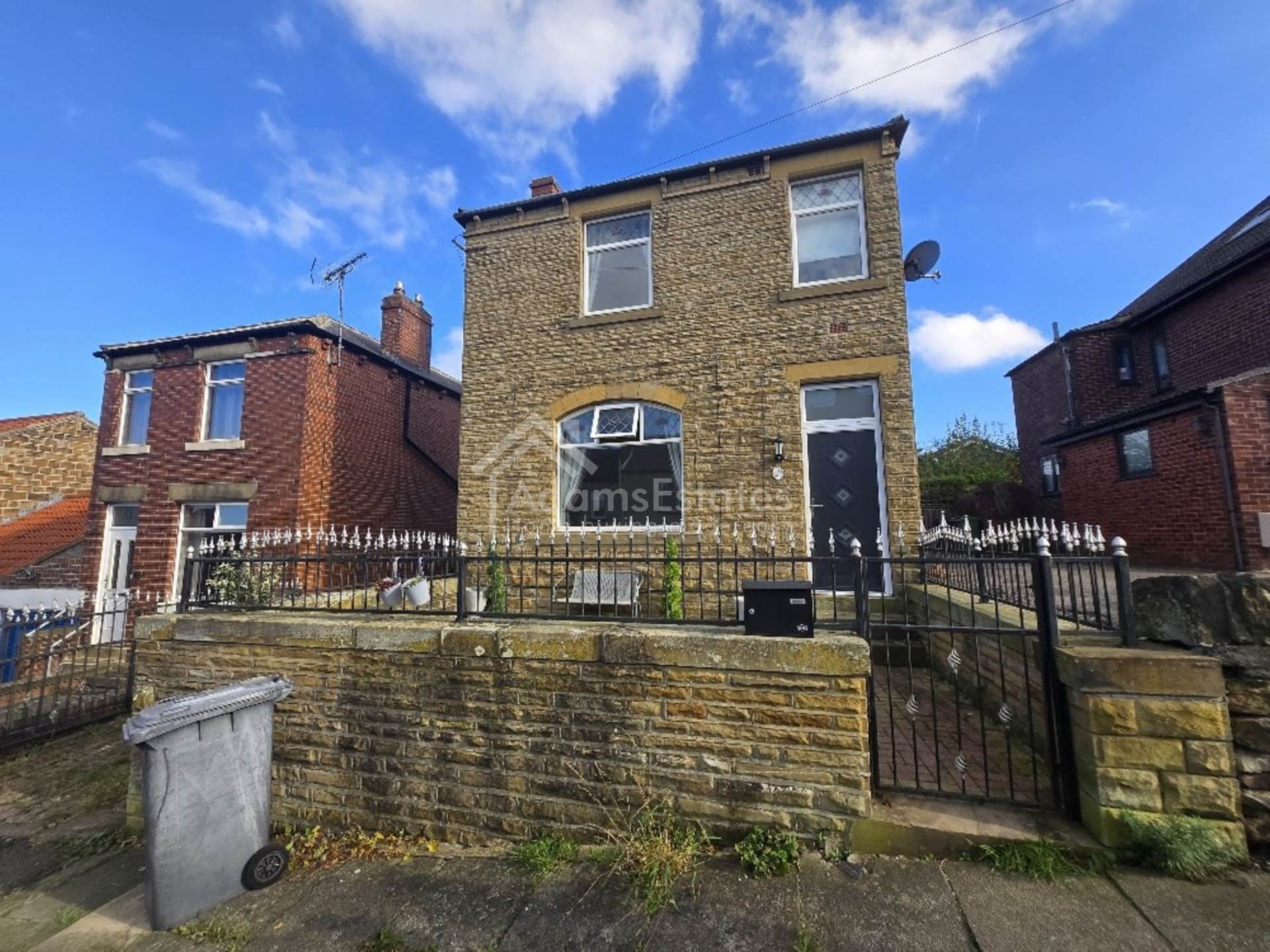 Pynate Rd, Batley, Image 1