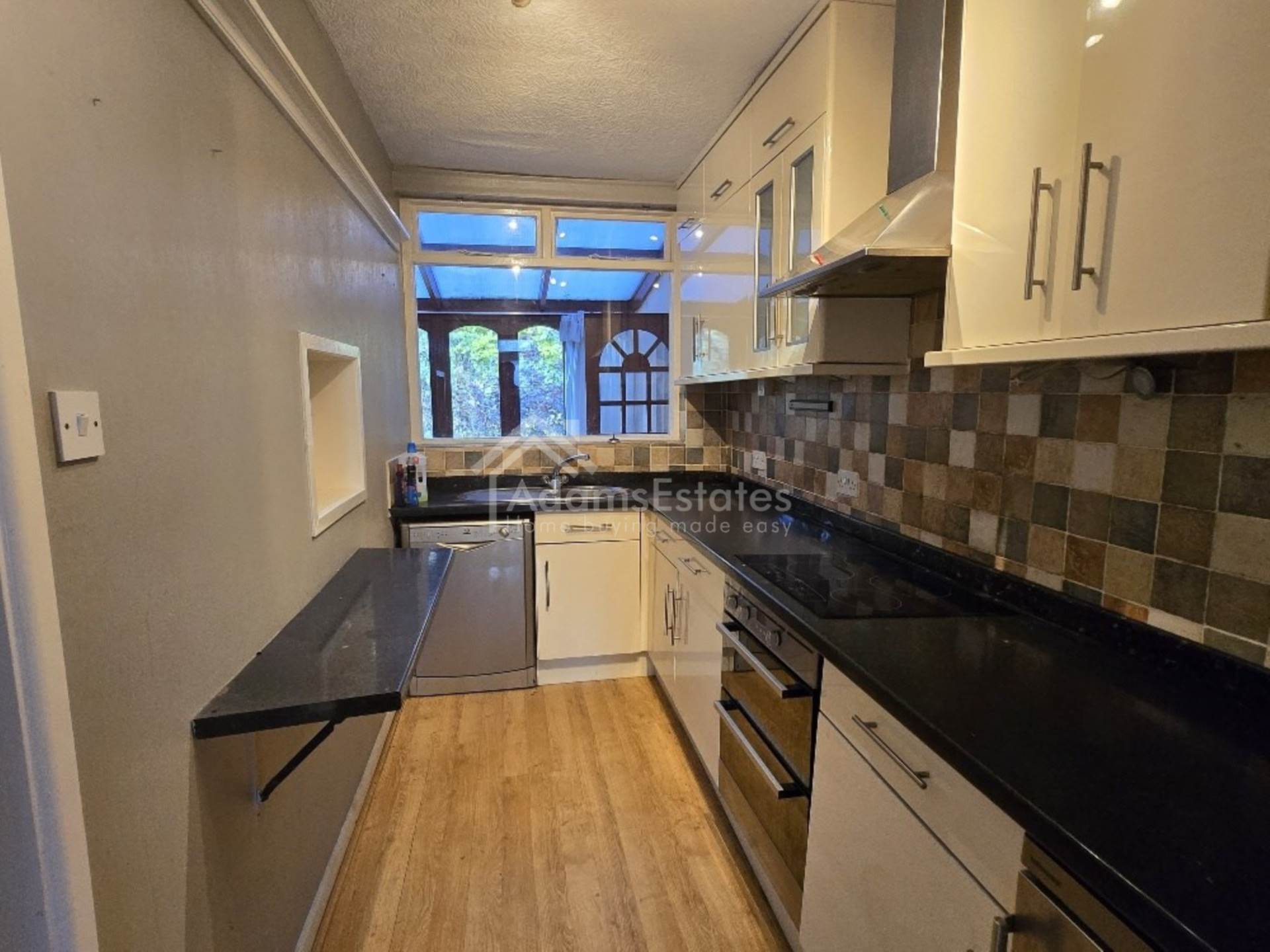 Heaton Avenue, Dewsbury, Image 3