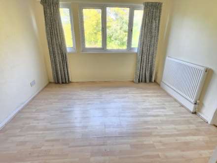 Heaton Avenue, Dewsbury, Image 13
