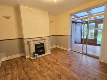 Heaton Avenue, Dewsbury, Image 4