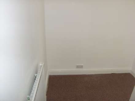 North Rd, Ravensthorpe, Image 7