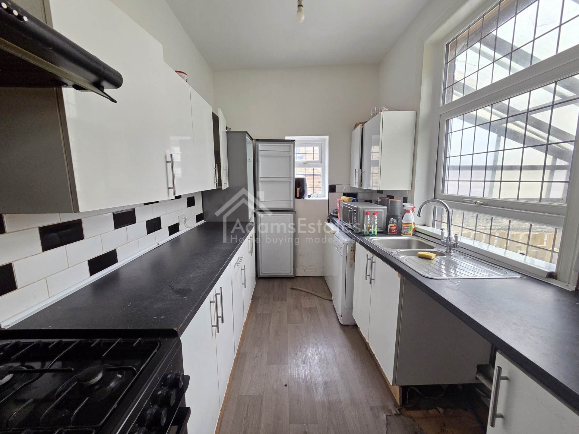 Lees Hall Road, Dewsbury, Image 2