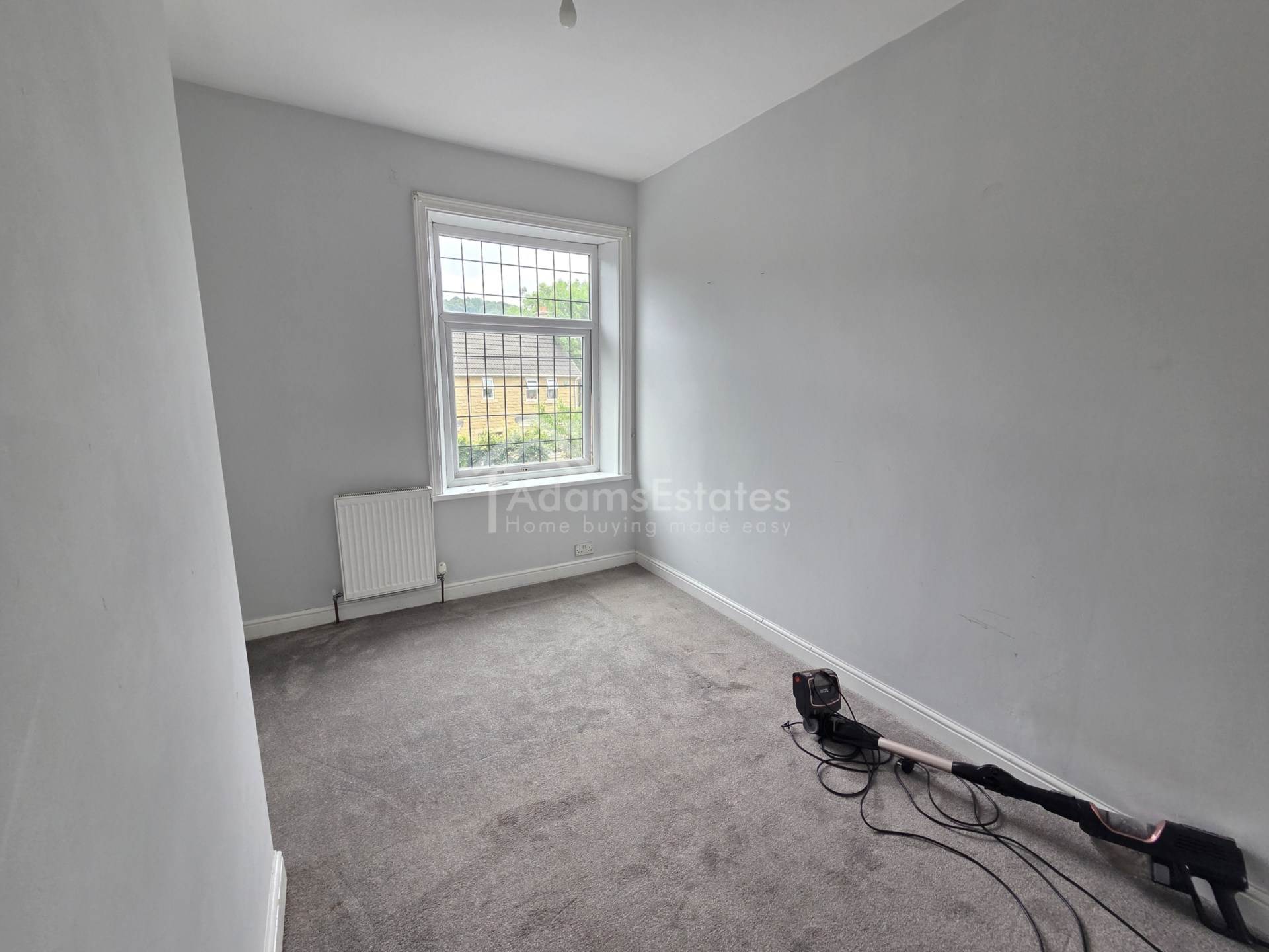 Lees Hall Road, Dewsbury, Image 4