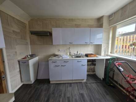 Moorcroft Drive, Dewsbury Moor, Image 4