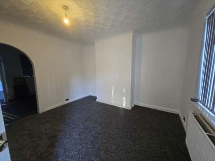 Thorne Avenue, Dewsbury, Image 2