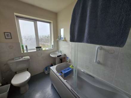 Clarkson Close, Heckmondwike, Image 11