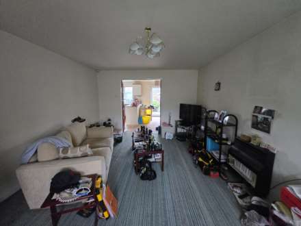 Clarkson Close, Heckmondwike, Image 3