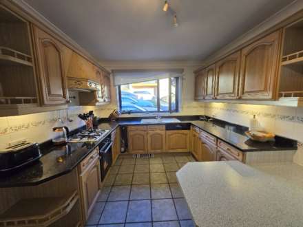 Daleside, Dewsbury, Image 4