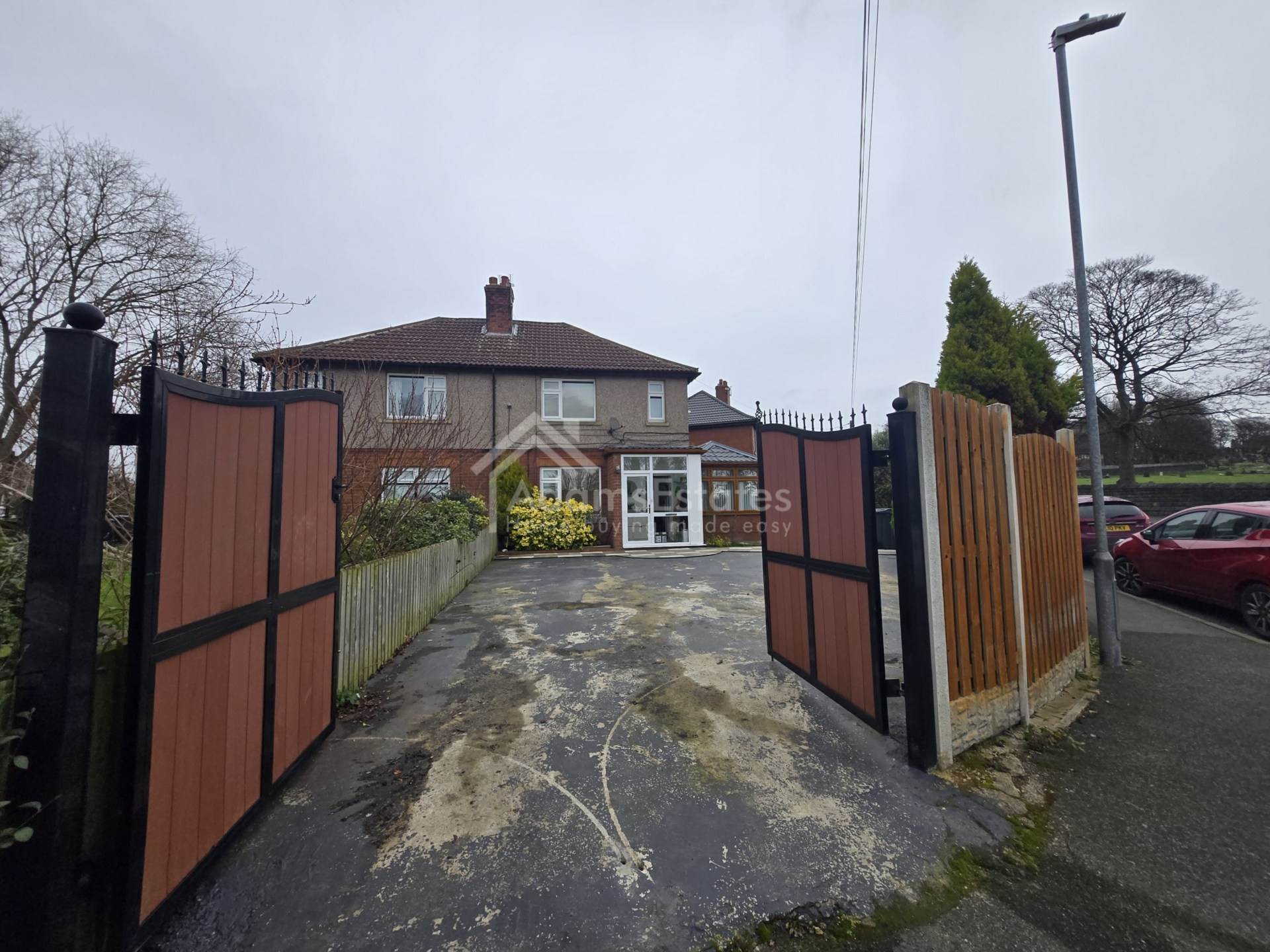 Burghmill Lane, Dewsbury, Image 1