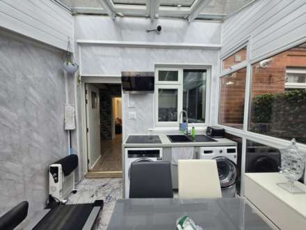 Burghmill Lane, Dewsbury, Image 11