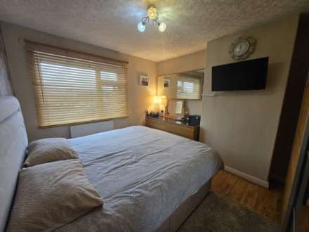 Burghmill Lane, Dewsbury, Image 13