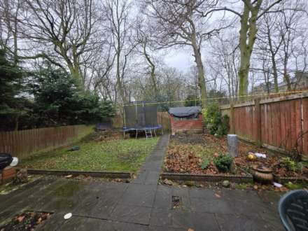 Wormalds View, Dewsbury, Image 10
