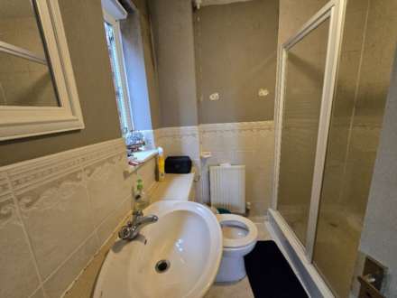 Wormalds View, Dewsbury, Image 9
