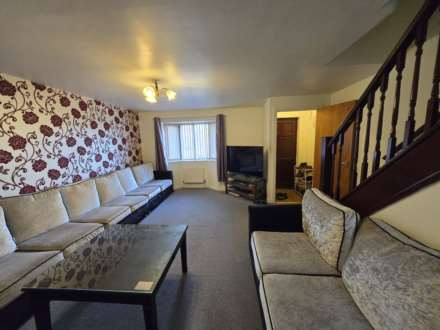 Heaton Grange, Batley, Image 2
