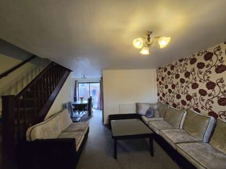 Heaton Grange, Batley, Image 3