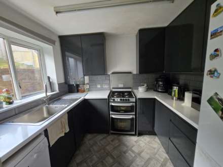 Heaton Grange, Batley, Image 4