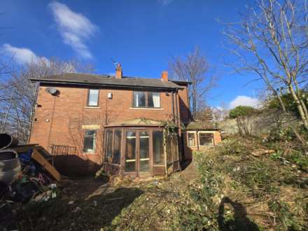 Knowles Hill Road, Dewsbury, Image 12