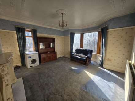 Knowles Hill Road, Dewsbury, Image 4