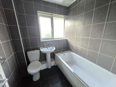 Sandyway Bank, Dewsbury, Image 7