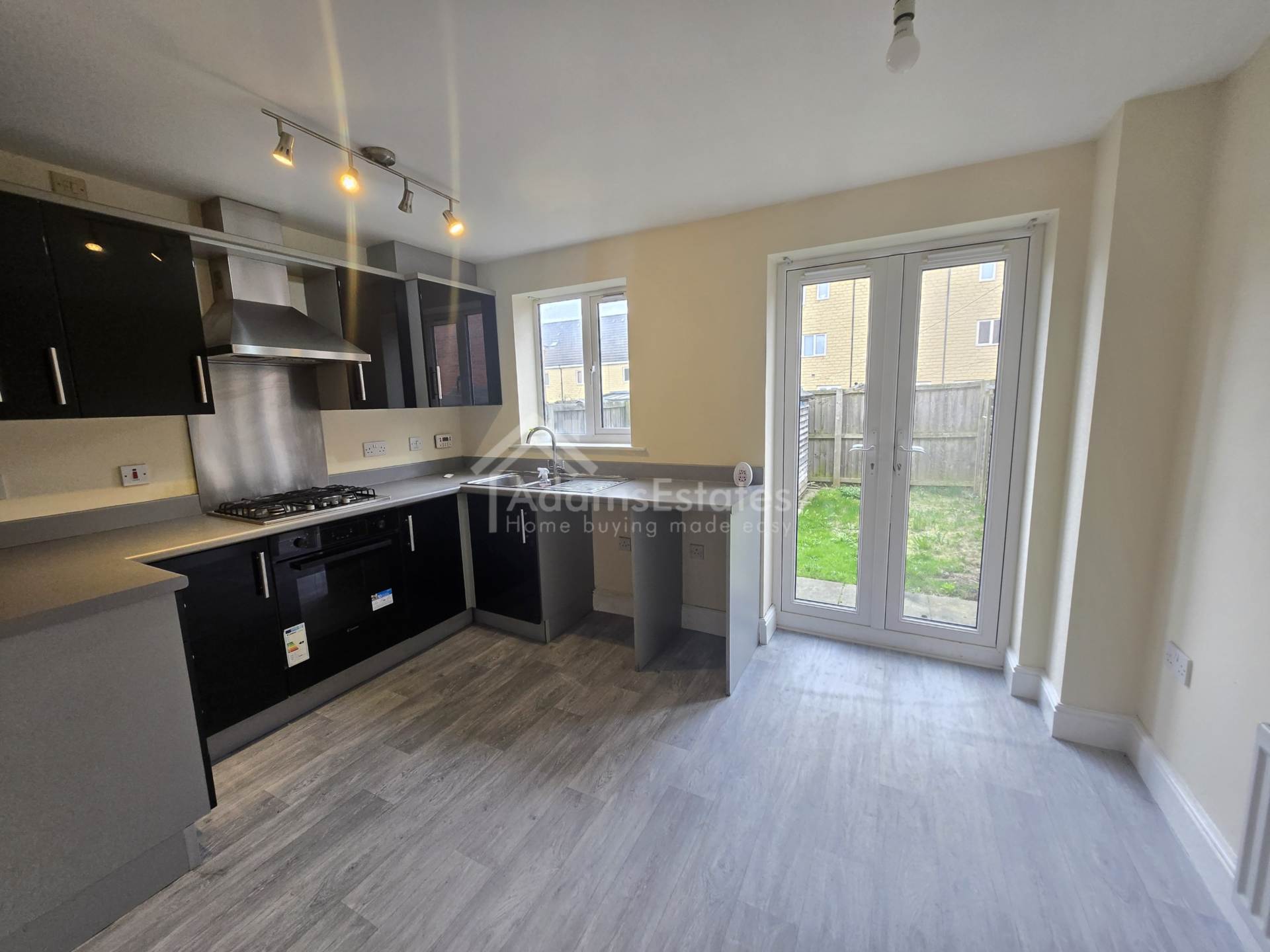 Providence Court, Dewsbury, Image 3