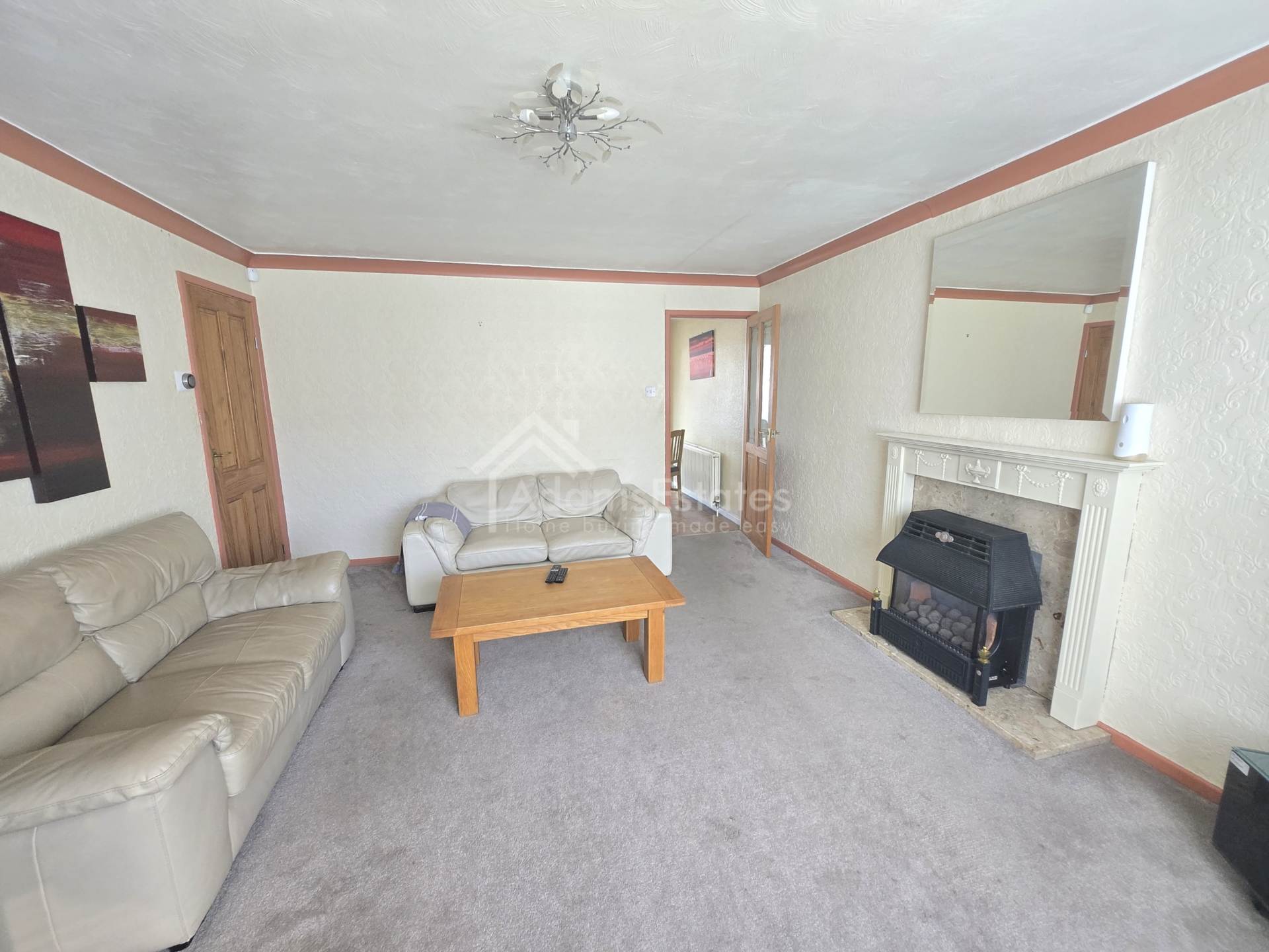 Woodhall Drive, Batley, Image 2