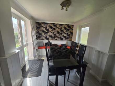 Ravenshouse Road, Dewsbury, Image 3