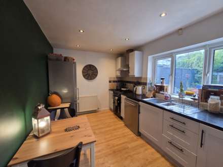 Mountain Crescent, Dewsbury, Image 3