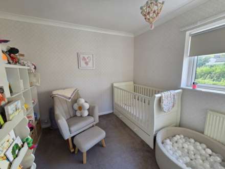 Mountain Crescent, Dewsbury, Image 5