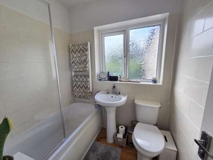 Mountain Crescent, Dewsbury, Image 6