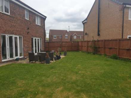 Amberwood Chase, Dewsbury, Image 6
