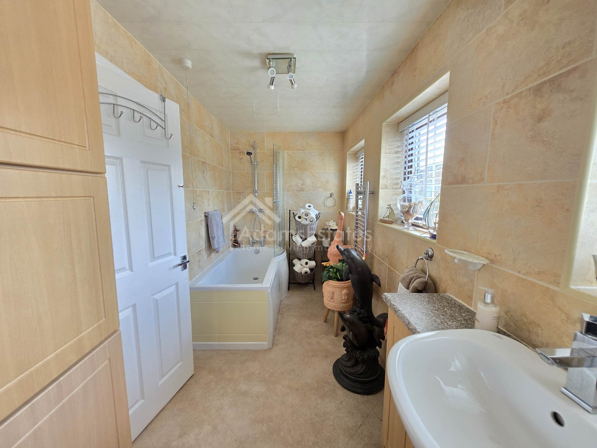 Nixon Close, Dewsbury, Image 11