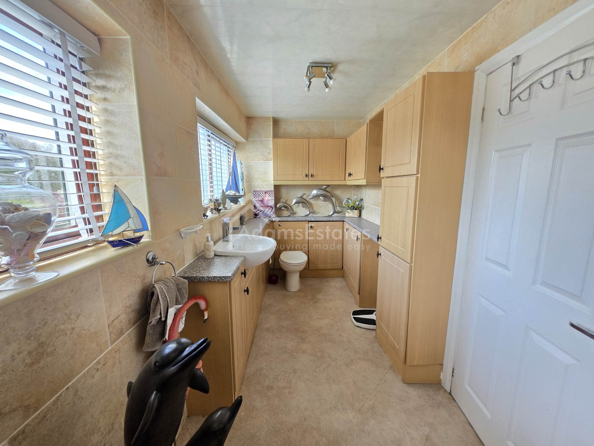 Nixon Close, Dewsbury, Image 12