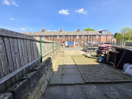 Slaithwaite Road, Dewsbury, Image 8