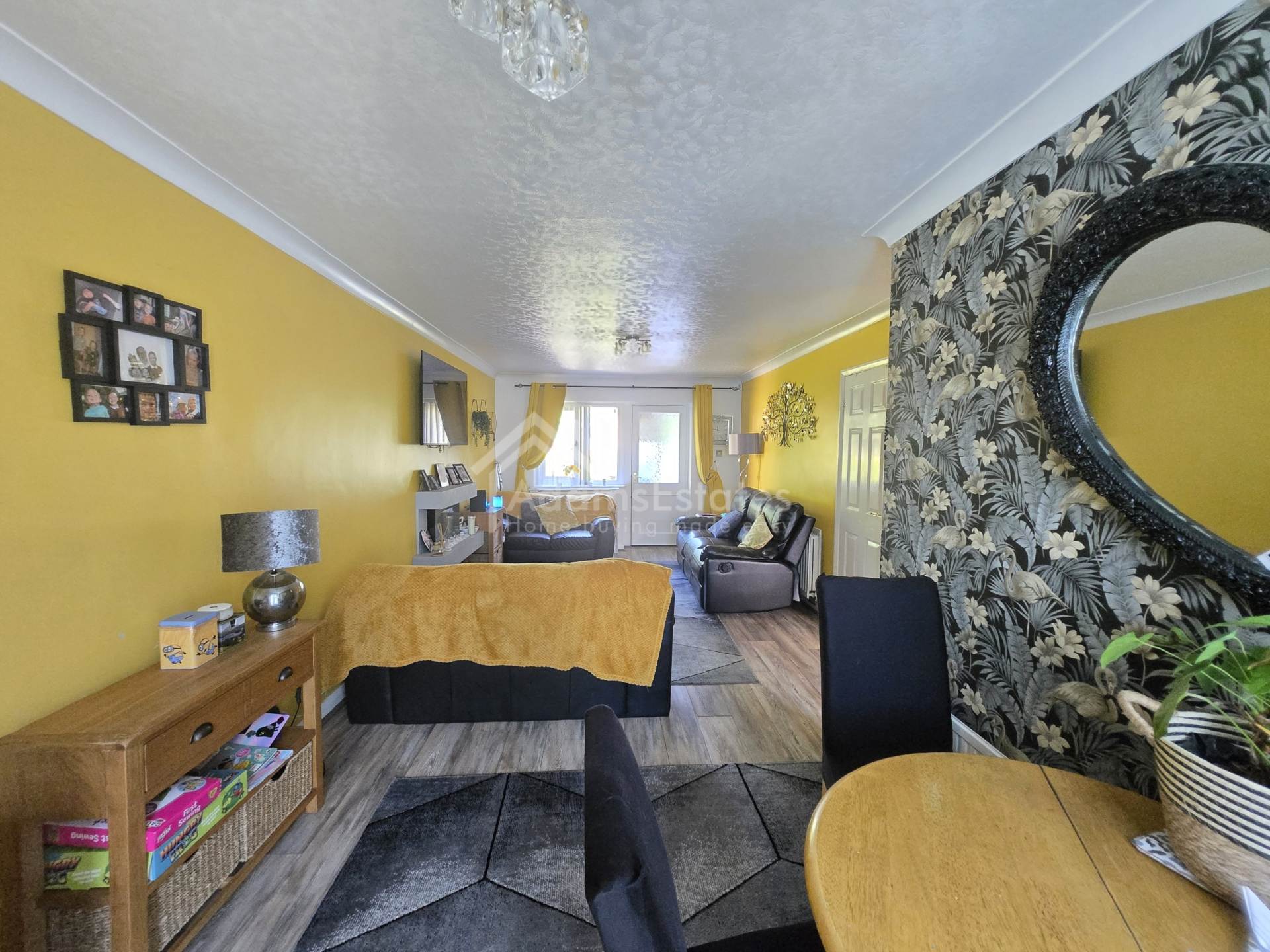 Nook Green, Dewsbury, Image 3