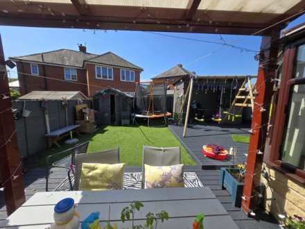 Nook Green, Dewsbury, Image 12
