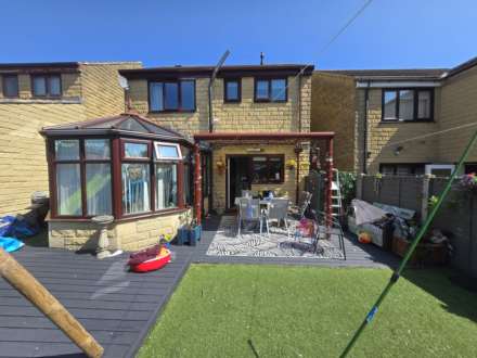 Nook Green, Dewsbury, Image 14