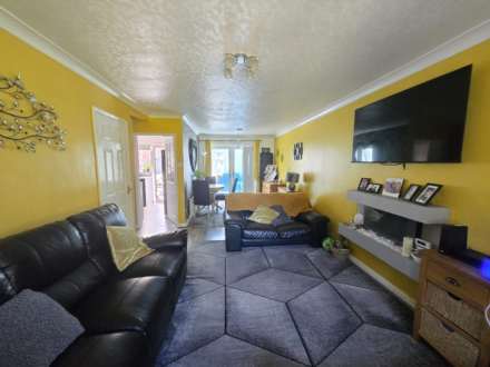 Nook Green, Dewsbury, Image 4