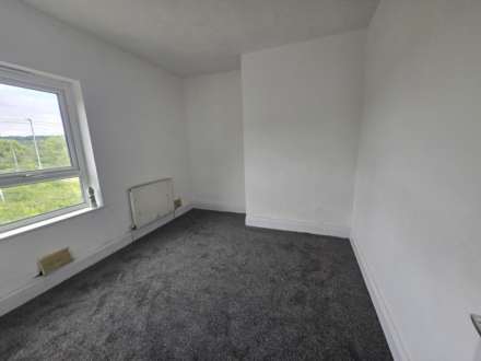 Bretton Street, Dewsbury, Image 6