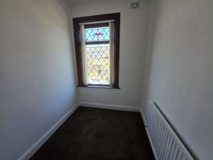 South Street, Dewsbury, Image 5