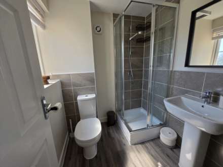 Kingfisher Way, Dewsbury, Image 11