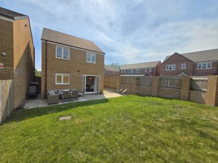Kingfisher Way, Dewsbury, Image 15